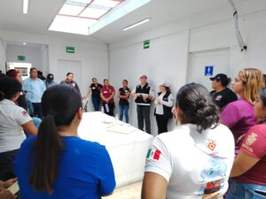 Supervisan Estado y Federación operación de Refugios Temporales en el sur