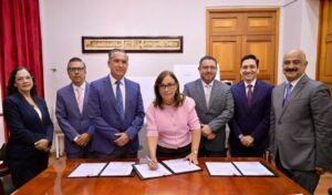 Gobierno del Estado y Colegio de Notarios firman convenio para promover el Mes del Testamento