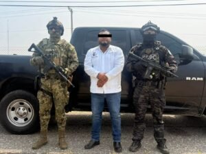 Detienen al alcalde de Juchitán, Miguel “N”, y a “La Parca” en operativo federal en Oaxaca